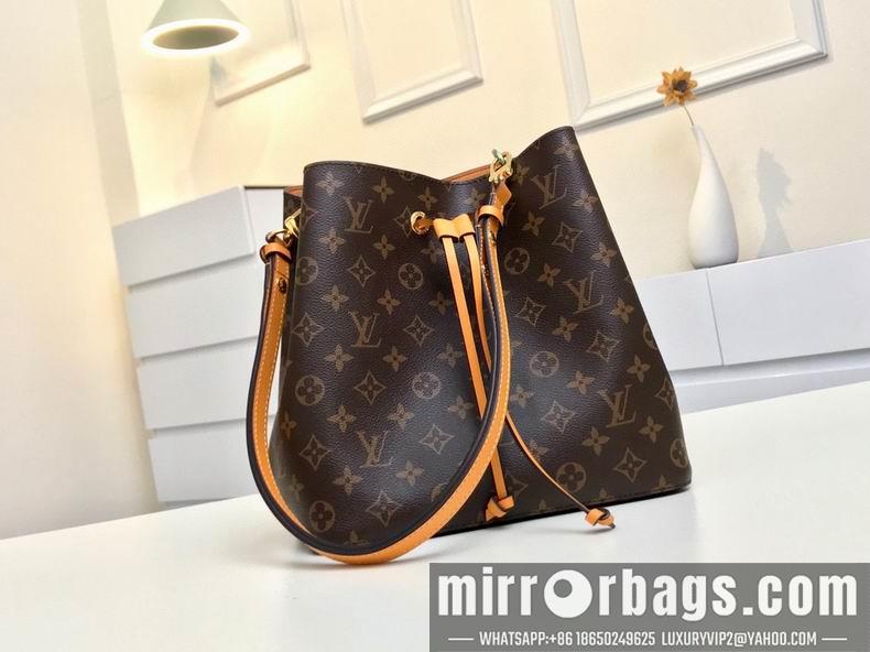 LV Replica Bags Gaston M43430 26x26x17.5 cm gf