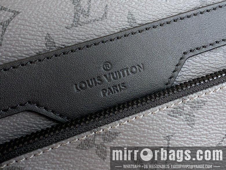 LV Replica Bags Discovery M11641 29x38x20cm gf