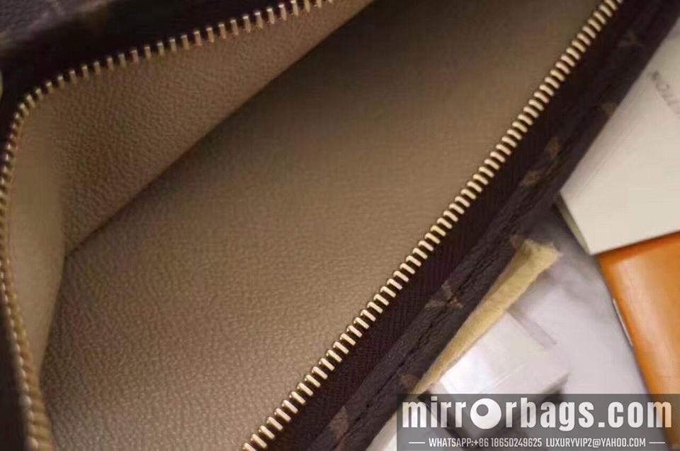 LV Replica Bags WG M47542