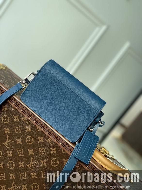 LV Replica Bags Fastline M82804 17.3x12x7cm gf