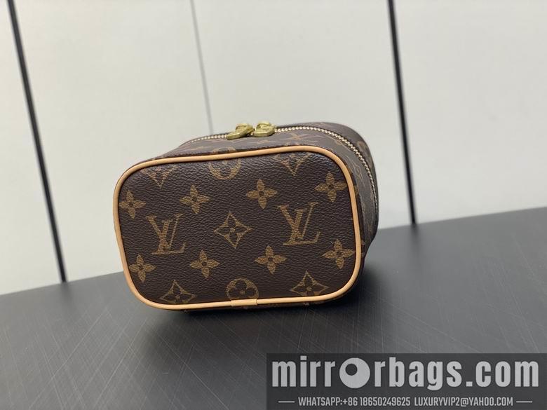 LV Replica Bags NiceNano M44936 14x10.2x8.5cm gf