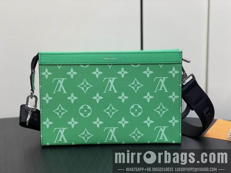 LV Replica Bags Voyage M83099 22x14.5x4.5cm gf