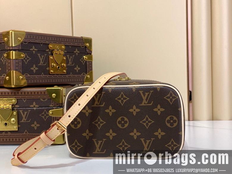 LV Replica Bags Nine M44495 20x13.5x12cm gf