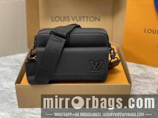 LV Replica Bags Fastline M22482 23.5x18x7cm gf2色