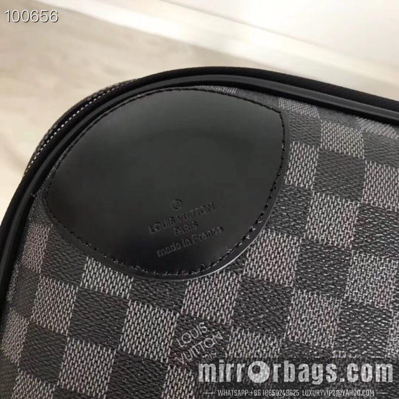 LV Replica Bags LLM23061