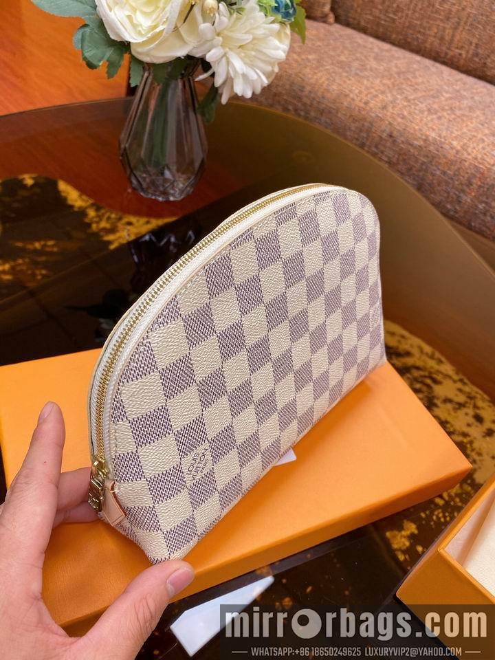 LV Replica Bags M47353 22.5x5.5x15.5cm gf