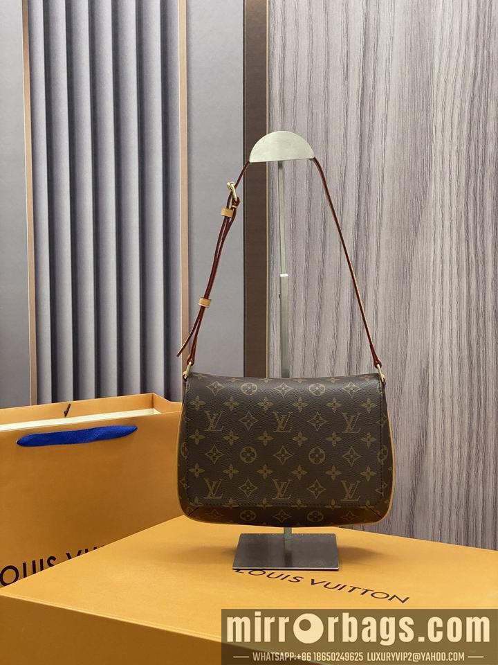 LV Replica Bags 中古包 M51257 25x22x4cm gf