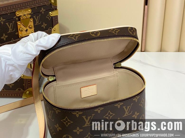 LV Replica Bags Nine M44495 20x13.5x12cm gf