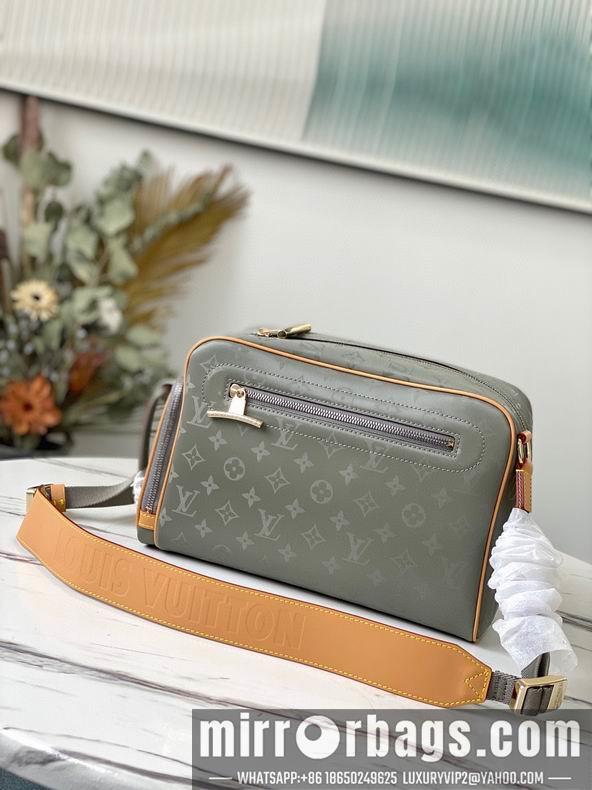 LV Replica Bags 相机包 M43884 32x20x11 cm gf