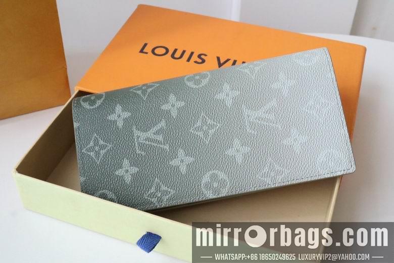 LV Replica Bags M11546 10X19X2cm YG 2colour