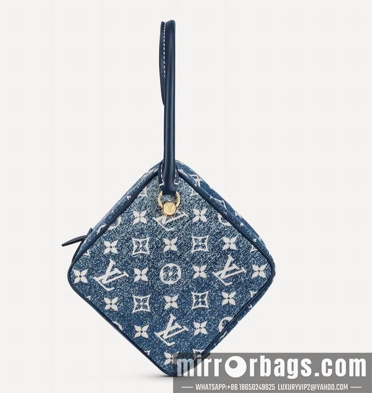 LV Replica Bags Square Bag M59611 16x16x16 cm gf