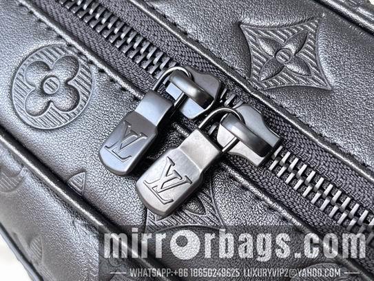 LV Replica Bags Monogram M68589 26x17x7cm gf