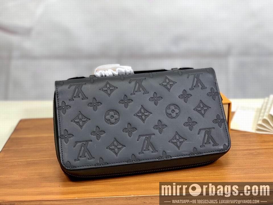 LV Replica Bags BLM41503 22x13