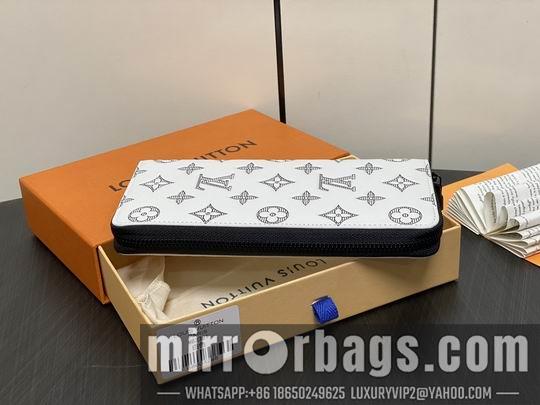 LV Replica Bags Zippy M83381 10x20x2cm gf