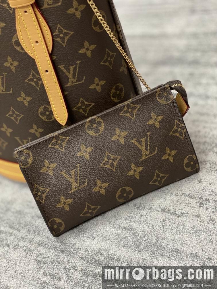 LV Replica Bags M42238 23x15x26 cm gf