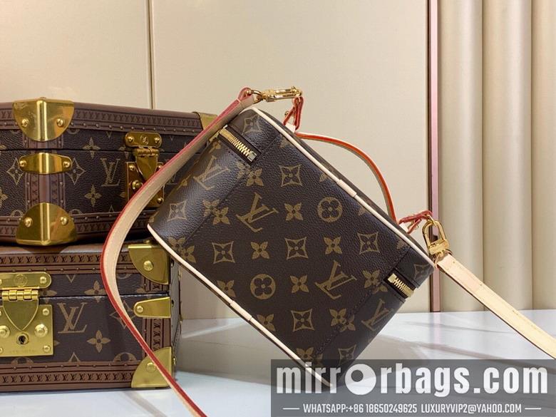 LV Replica Bags Nine M44495 20x13.5x12cm gf