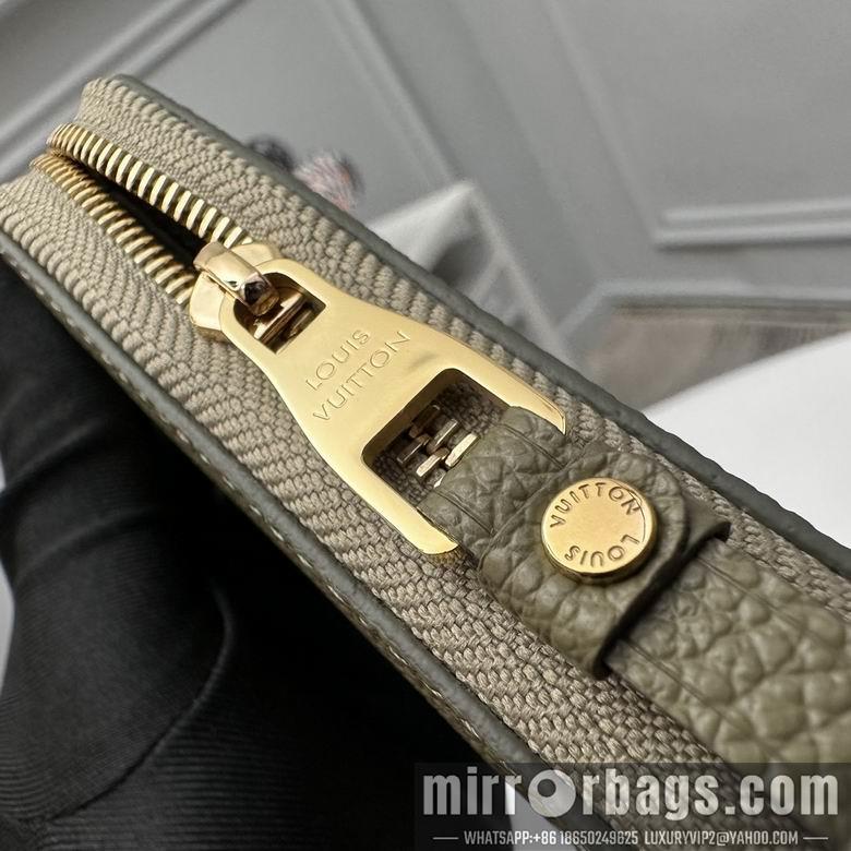 LV Replica Bags M82448 11X8.5X2cm