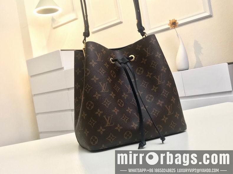 LV Replica Bags Gaston M44020 26x26x17.5 cm gf