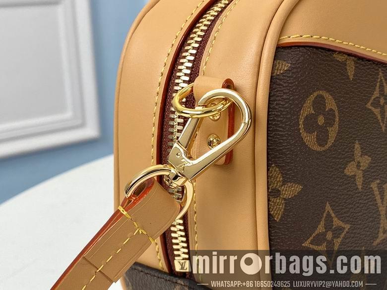 LV Replica Bags AKM45528 22X15X7