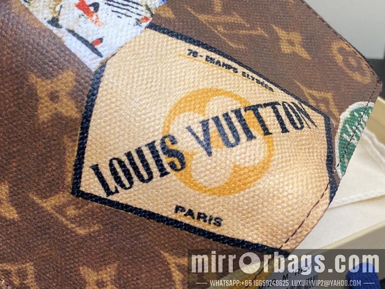 LV Replica Bags Clea M82383 9x11.5x1.5cm gf