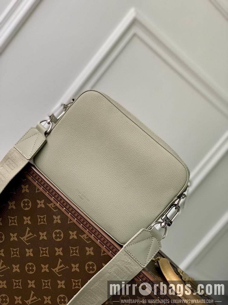 LV Replica Bags Fastline M22611 23.5x18x7cm gf3色