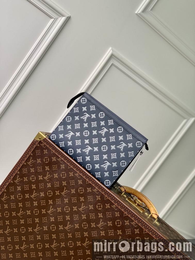 LV Replica Bags Voyage M61692 26x20cm gf