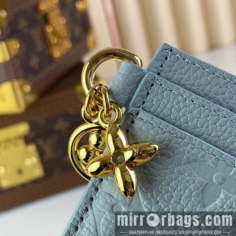 LV Replica Bags Charms M83585 10.2x7.3x0.3cm gf