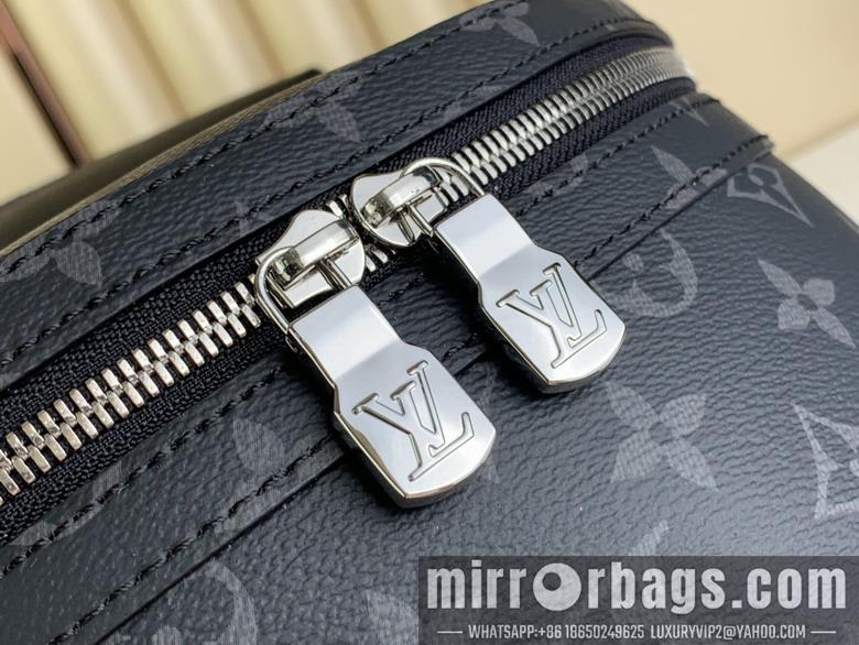 LV Replica Bags Discovery M31033 29x38x20cm gf