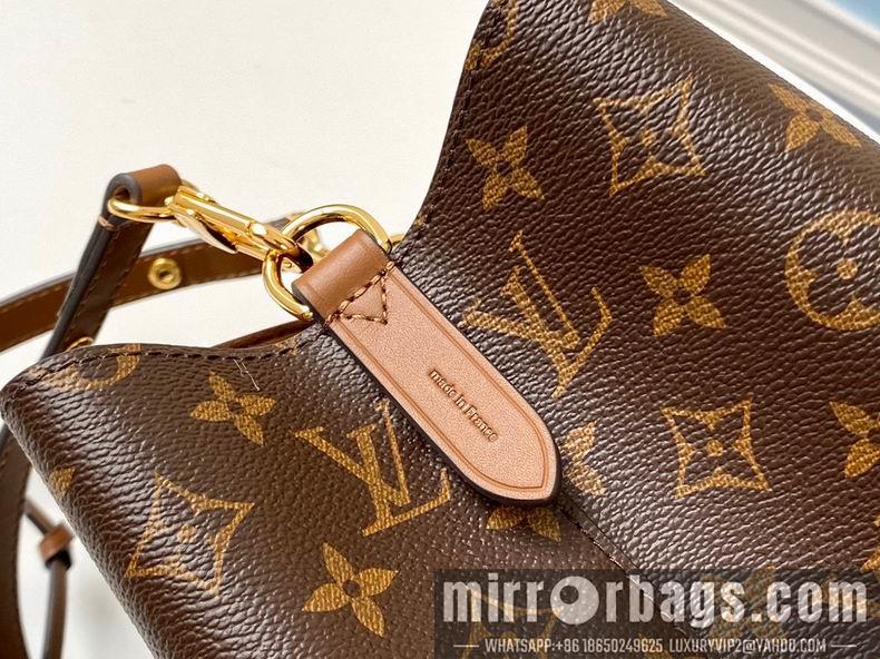 LV Replica Bags Gaston M44887 26x26x17.5 cm gf