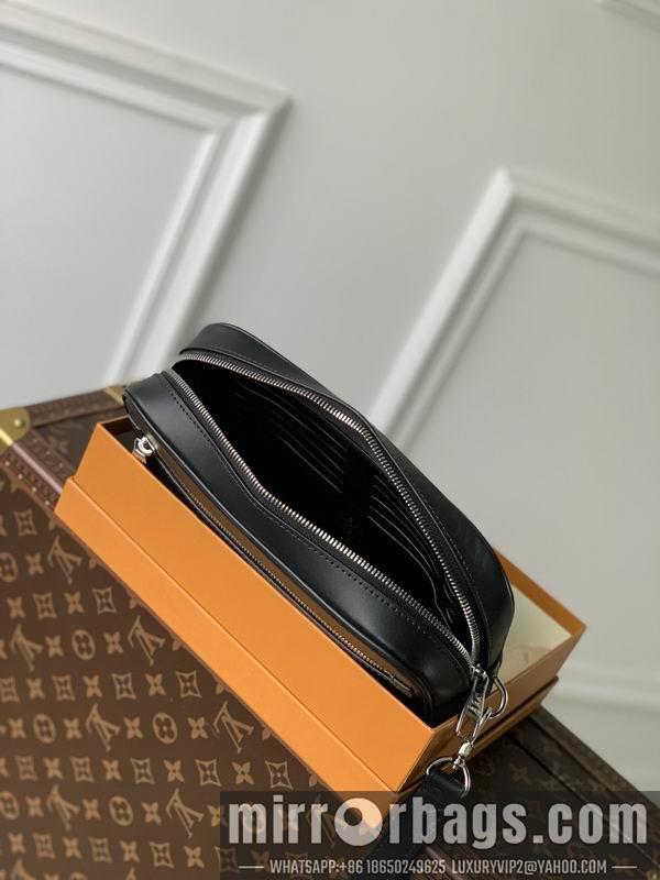 LV Replica Bags Pochette Kasai M51726水波纹黑25x15.5x6.5cm gf