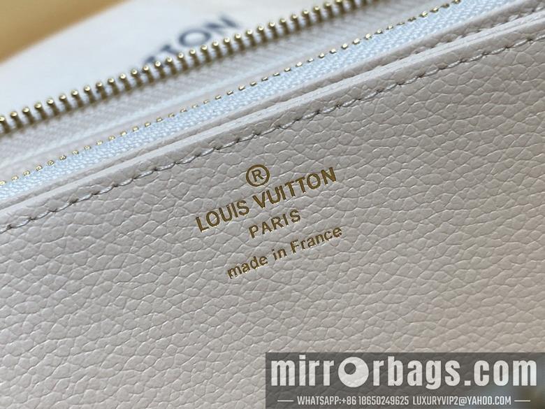 LV Replica Bags Zippy M83505 19.5x10.5x2.5cm gf