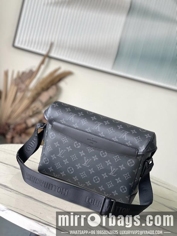 LV Replica Bags Voyager M25121 33x22.5x11cm gf1