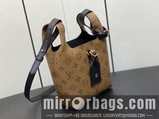 LV Replica Bags Atlantis M46816 17x17x17cm gf