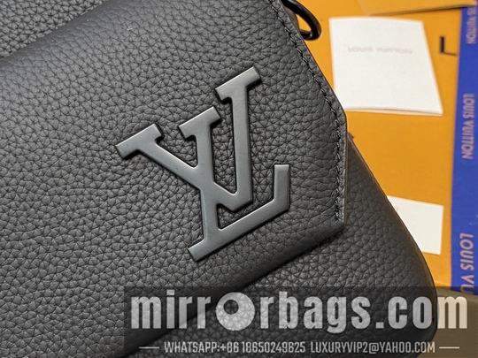 LV Replica Bags Fastline M22482 23.5x18x7cm gf2色