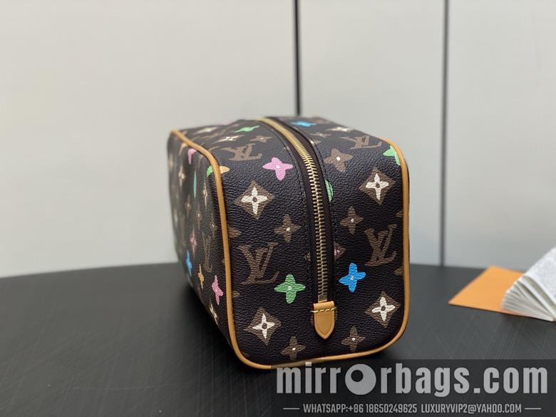 LV Replica Bags Dopp Kit M47069 23x13x12cm gf