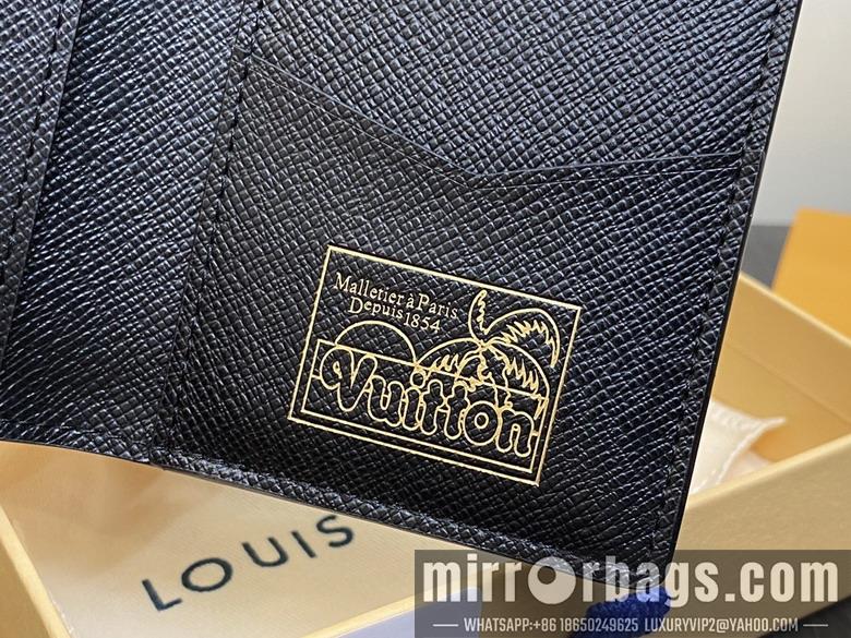 LV Replica Bags M83498 7.5x11.1x1cm gf