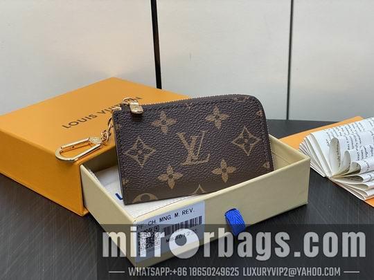 LV Replica Bags Noa M83612 11x7x1.5cm gf