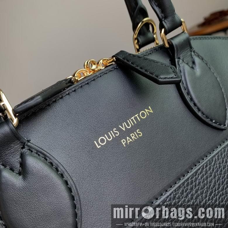 LV Replica Bags Lock It M22925 36x29x15cm gf