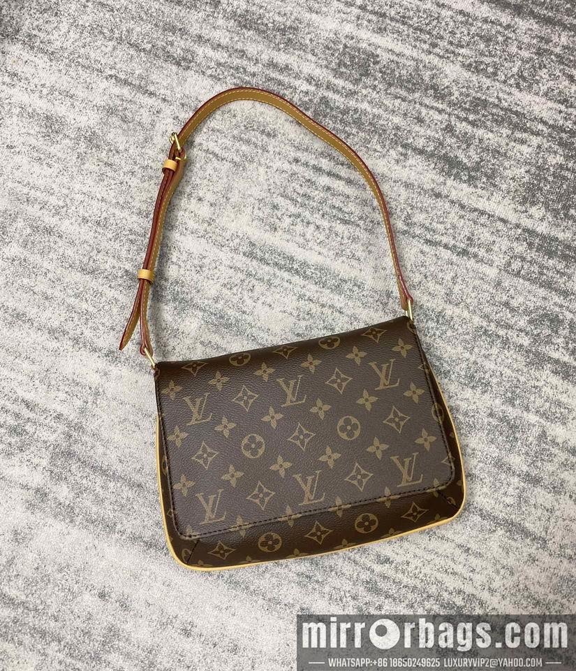 LV Replica Bags 中古包 M51257 25x22x4cm gf