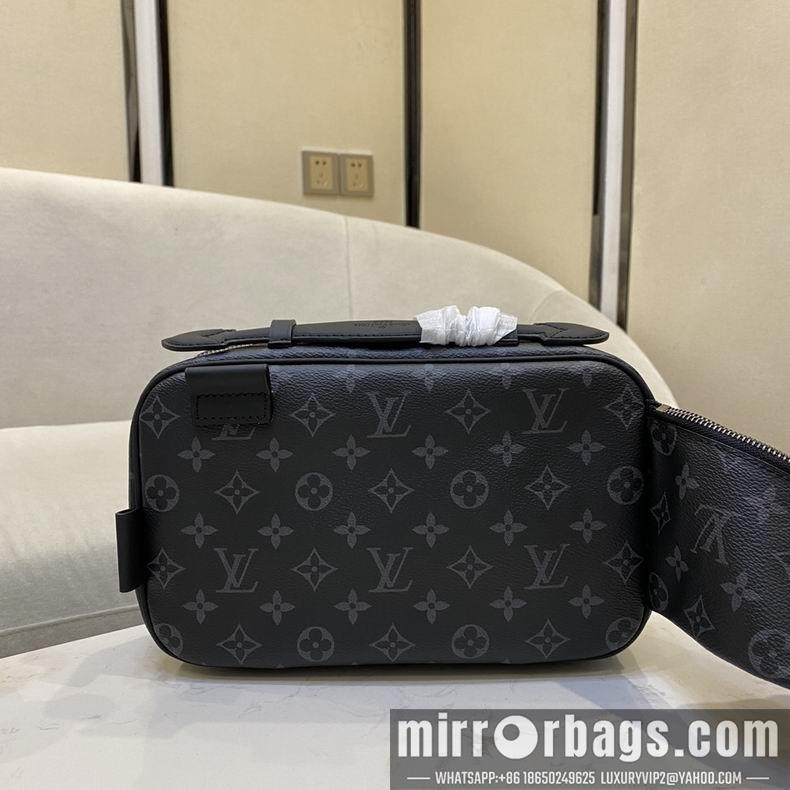 LV Replica Bags Explorer M42906 28x18x5 cm gf