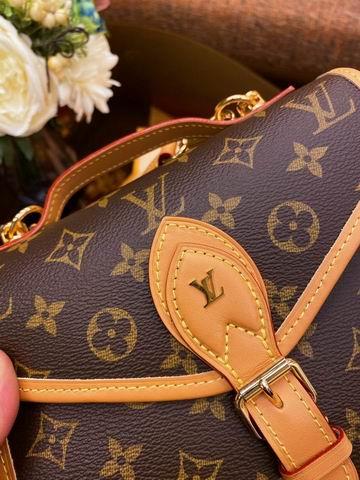 LV Replica Bags M44919 23.5x18x9cm gf