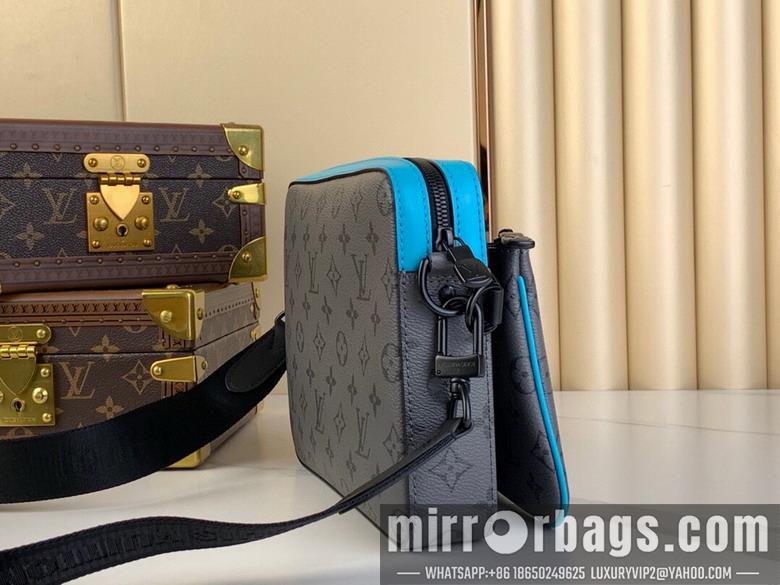 LV Replica Bags Discovery M11641 29x38x20cm gf