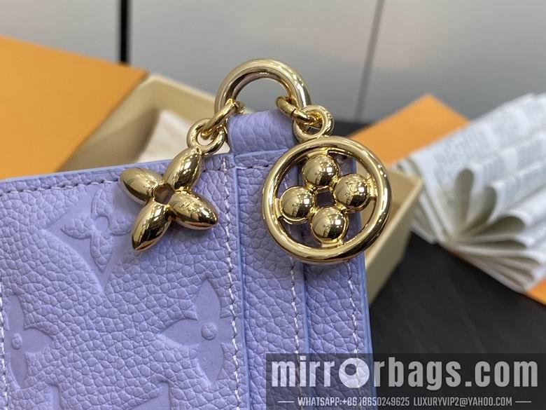 LV Replica Bags Charms M82171 10.2x7.3x0.3cm gf