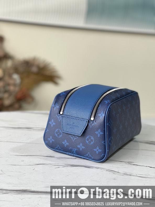 LV Replica Bags Dopp Kit M30849 28x15x16.5 cm gf