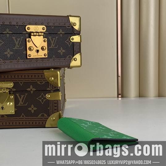 LV Replica Bags M31050 M31030 10x14x2.5cm gf1