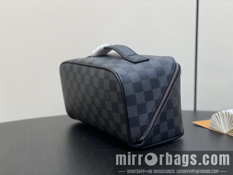 LV Replica Bags Toiletry M11750 24x13x13cm gf1