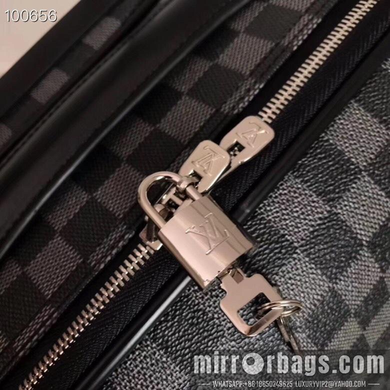 LV Replica Bags LLM23061