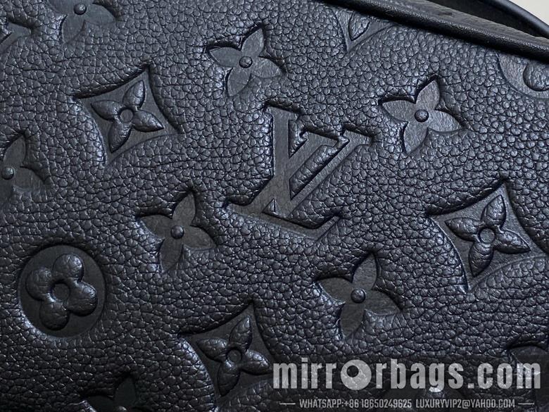 LV Replica Bags Toiletry M11750 24x13x13cm gf.