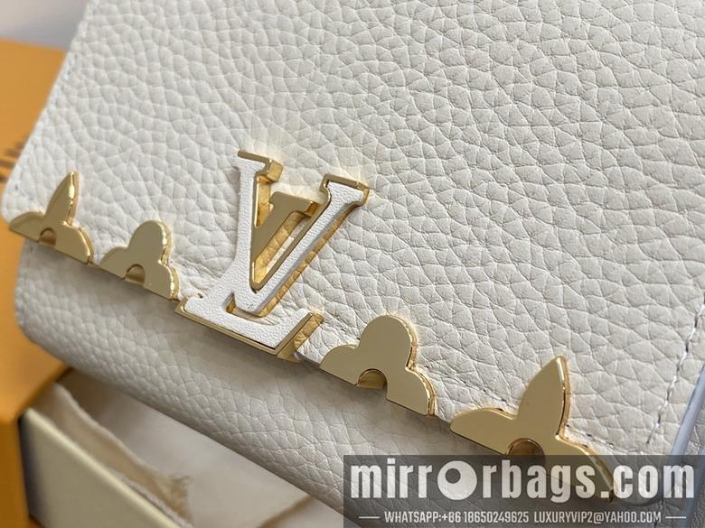 LV Replica Bags Capucines M82835 13.5x9.5x3cm gf