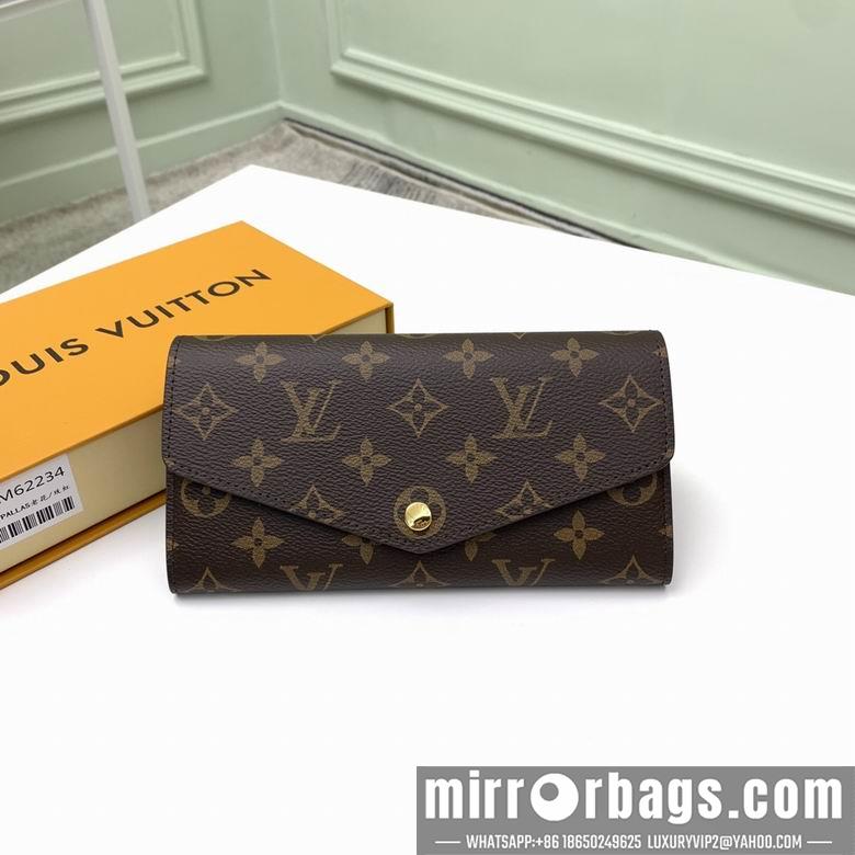 LV Replica Bags M62234 19X10cm